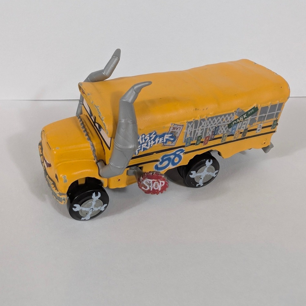 Disney Pixar Cars 3 Miss Fritter Figure Mattel Yellow School Bus 5" Diecast Toy